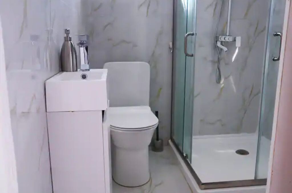 Photo of Bathroom in Osu Klottey