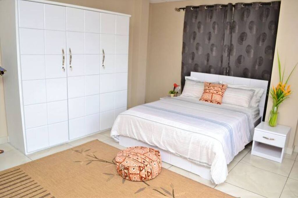 Photo of Bedroom in Kokomlemle