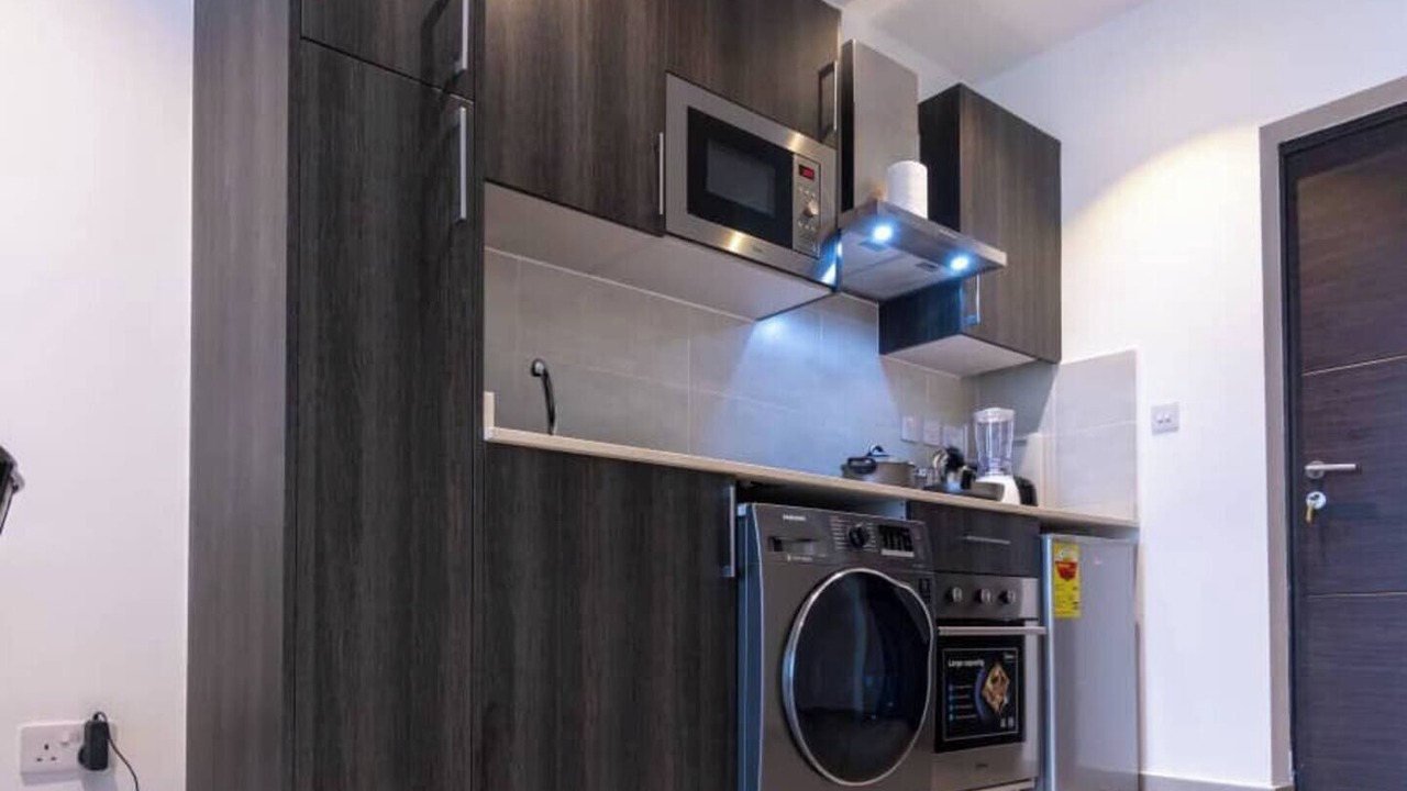 Photo of Kitchen in Roman Ridge