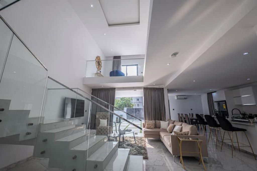 Photo of Livingroom in Labone