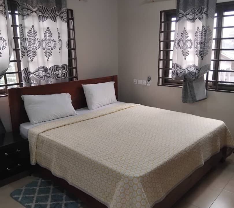 Photo of Bedroom in Tema