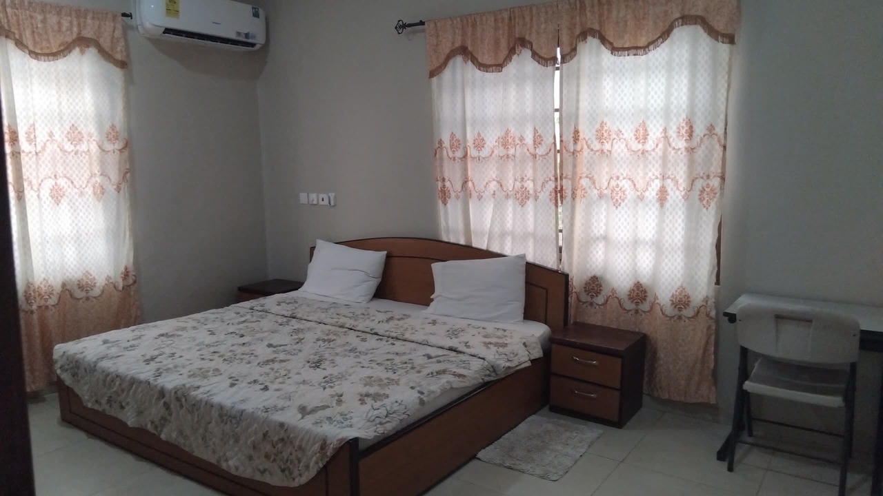 Photo of Bedroom in Tema