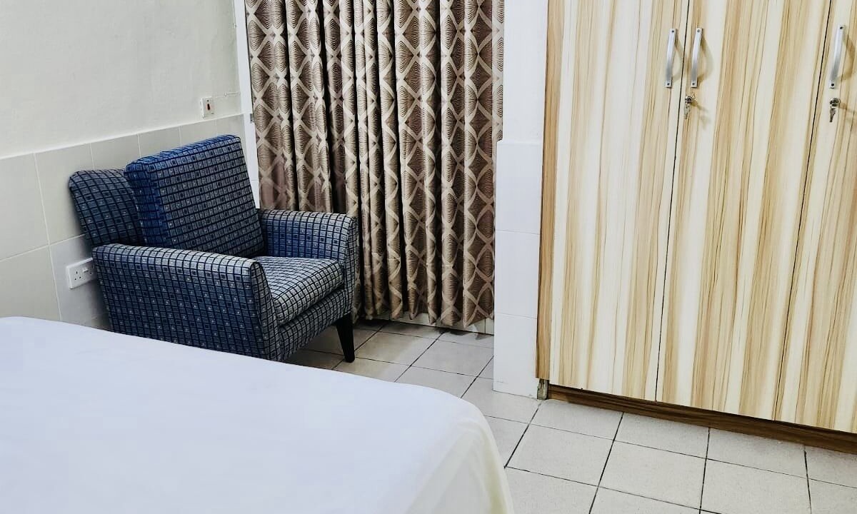 Photo of Bedroom in Osu