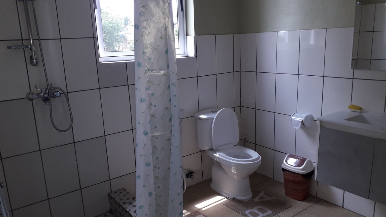 Photo of Bathroom in Akyinim