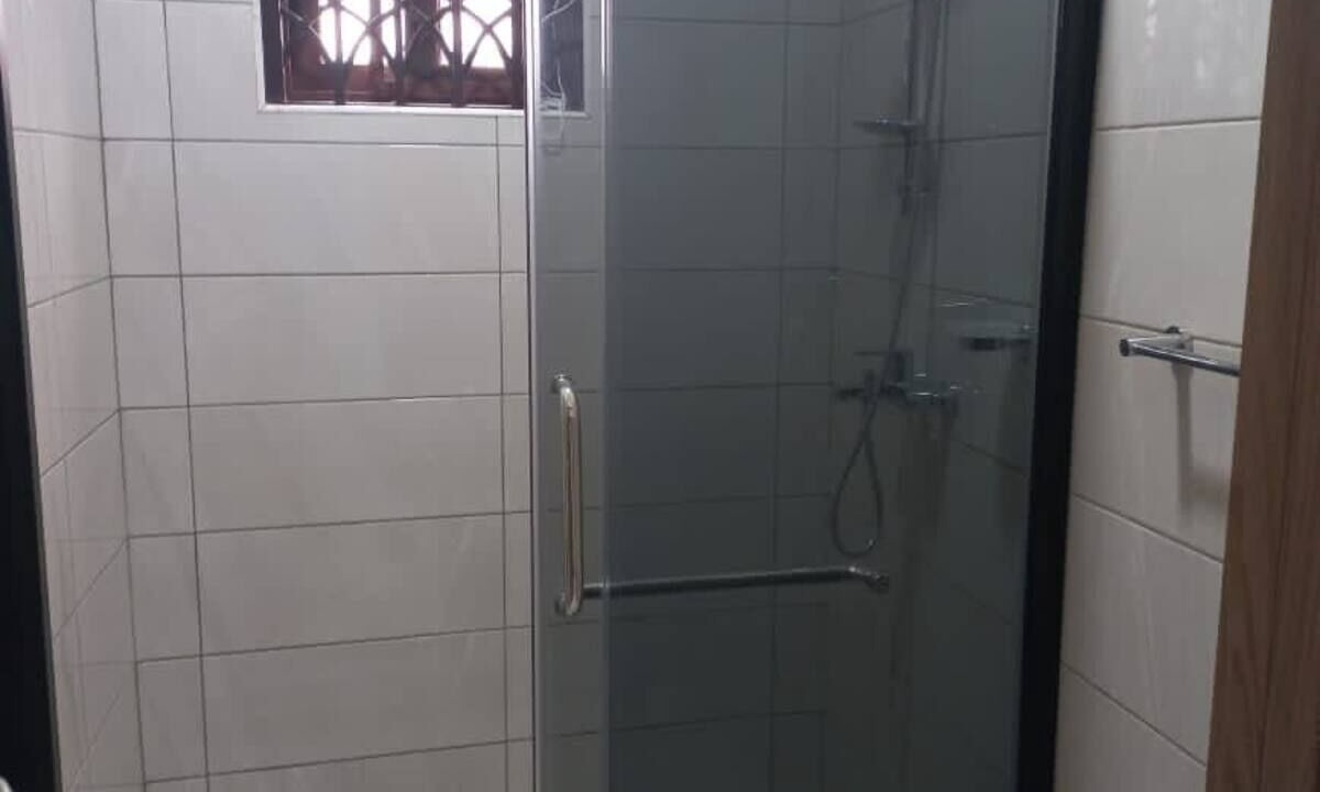 Photo of Bathroom in Accra