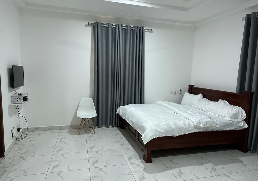 Photo of Bedroom in Adenta