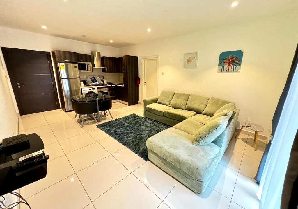 Photo of Livingroom in Cantonments