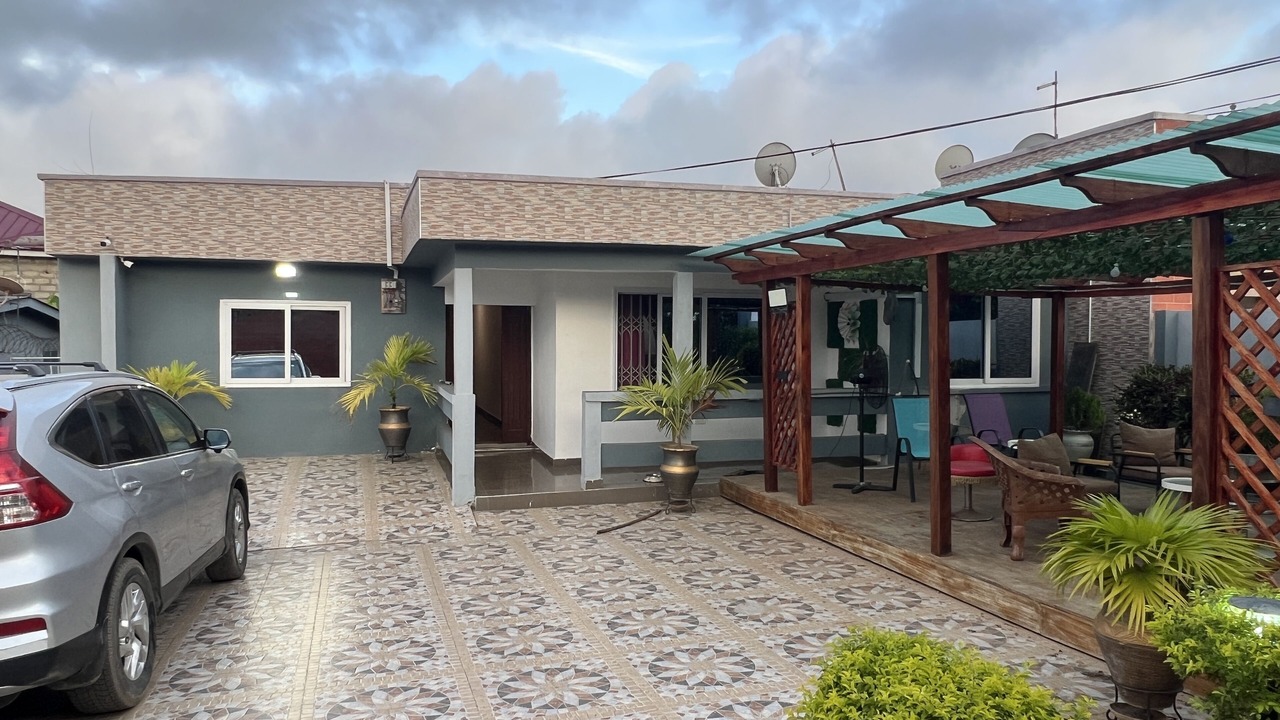 Photo of Outdoor in Gbawe