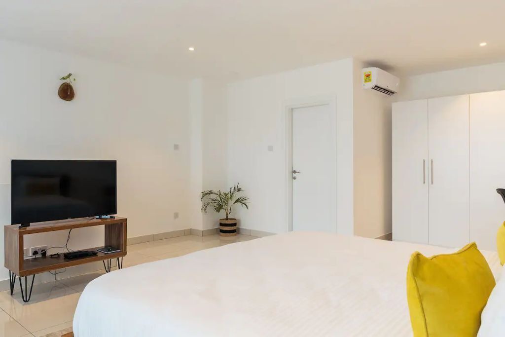 Photo of Bedroom in Roman Ridge