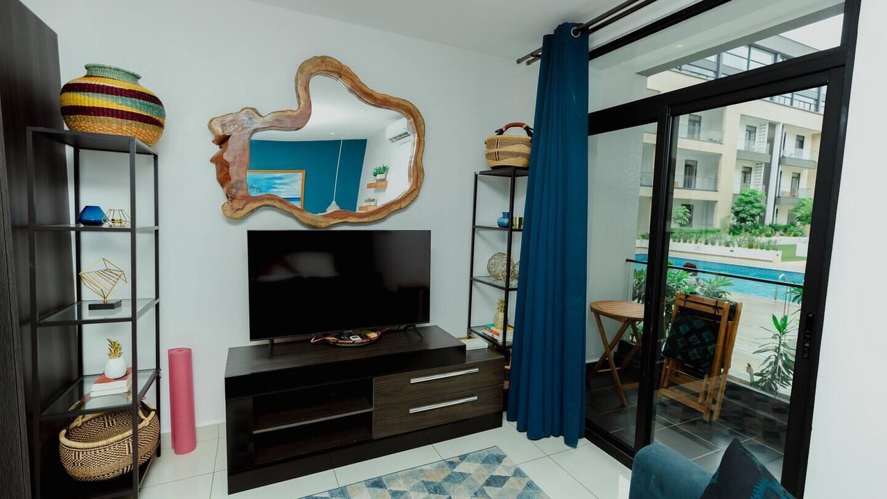 Photo of Livingroom in Cantonments