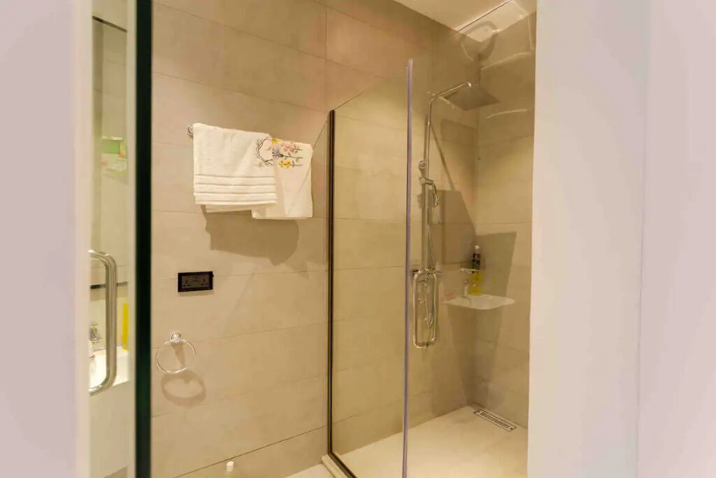 Photo of Bathroom in Santeo