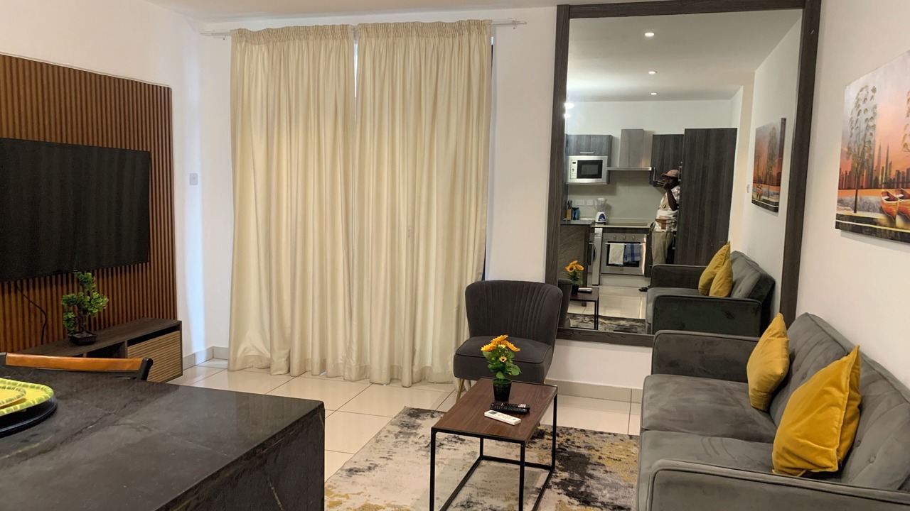 Photo of Livingroom in Cantonments
