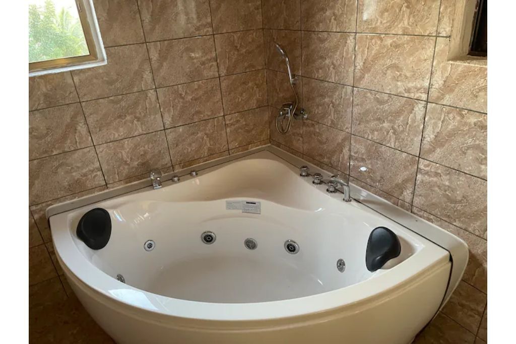 Photo of Bathroom in Lome