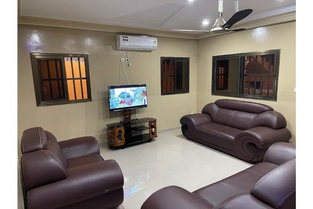 Photo of Livingroom in Lome