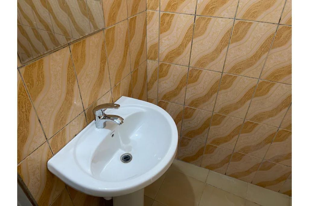 Photo of Bathroom in Lome