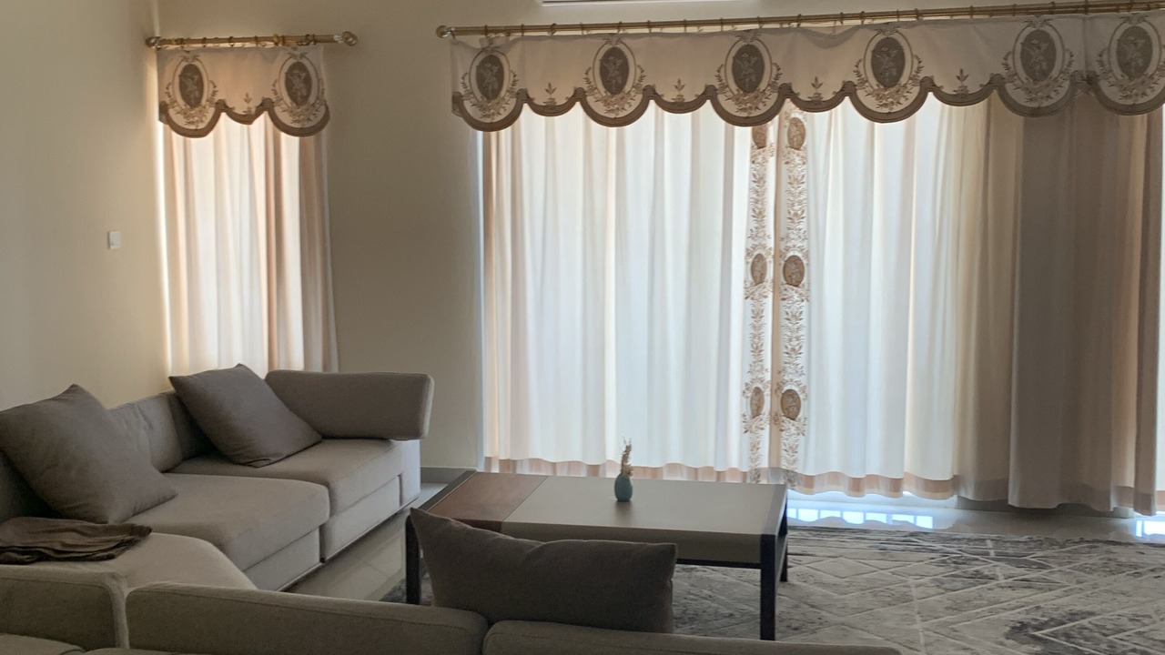 Photo of Livingroom in Cantonments