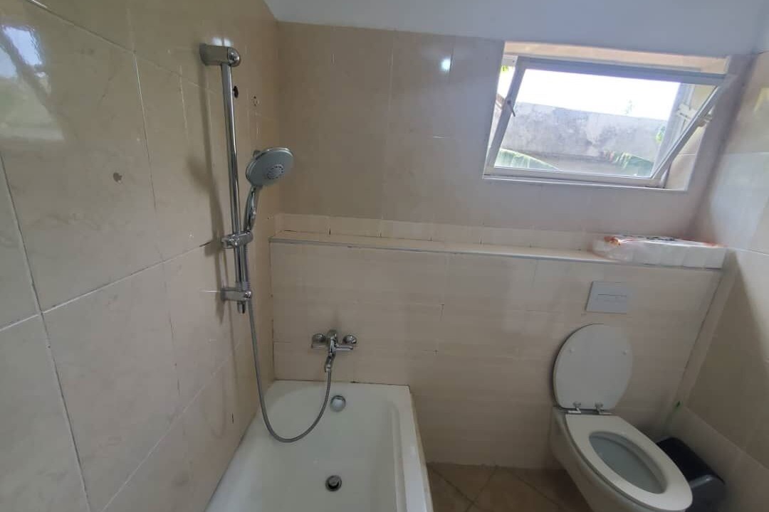 Photo of Bathroom in Mallam
