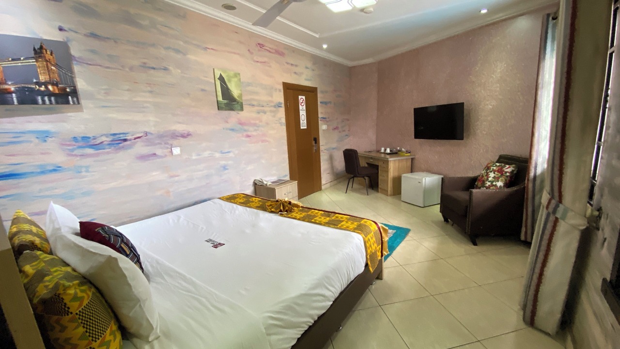 Photo of Bedroom in Teshie
