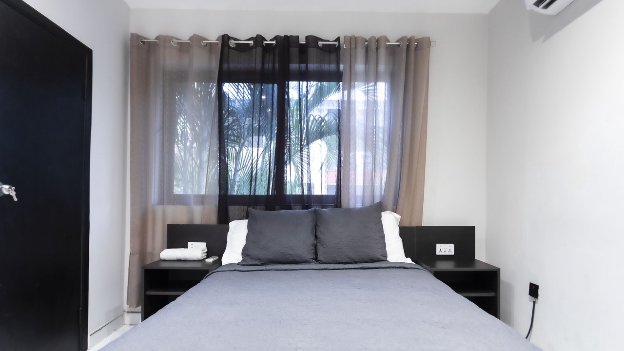 Photo of Bedroom in Adentan