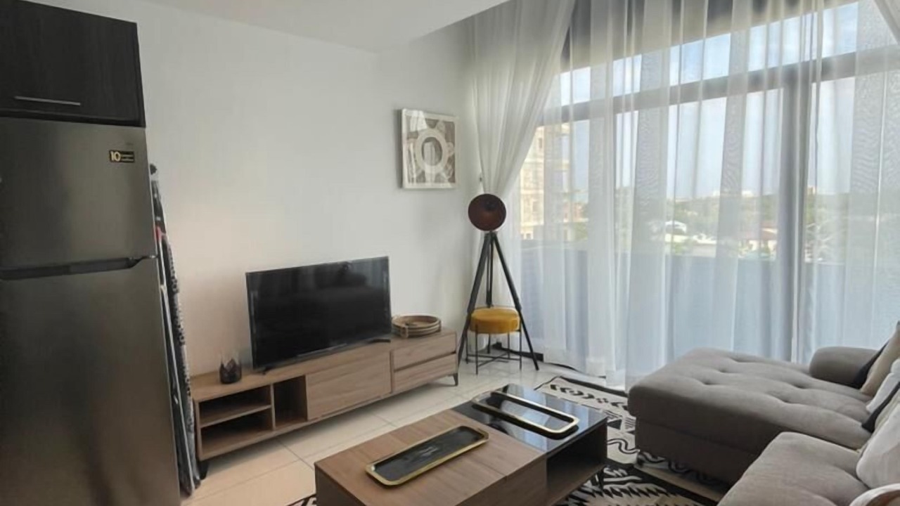 Photo of Livingroom in Cantonments