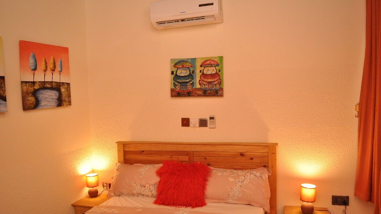 Photo of Bedroom in Atimpoku