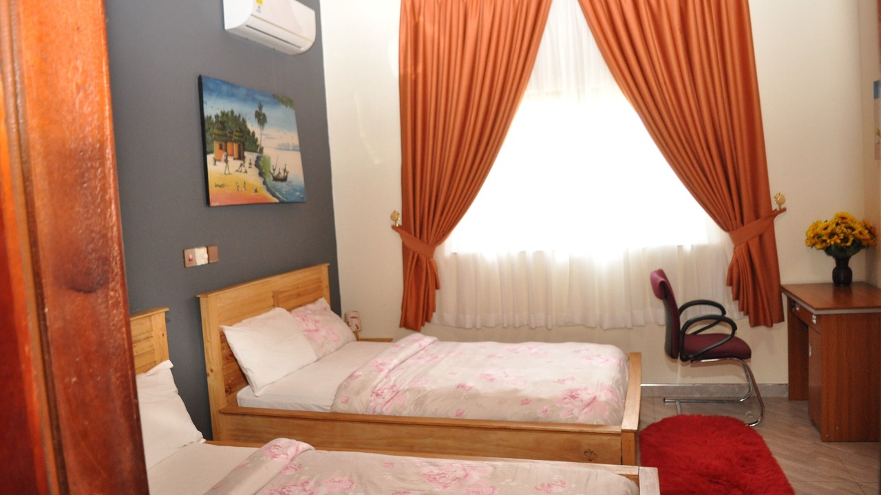 Photo of Bedroom in Atimpoku