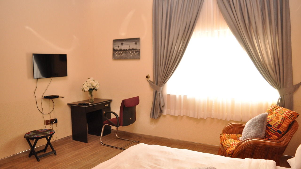 Photo of Bedroom in Atimpoku
