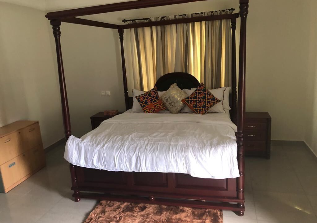 Photo of Bedroom in Teshie