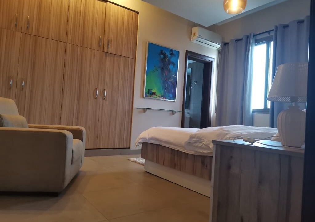 Photo of Bedroom in Osu