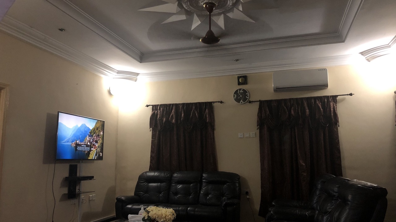 Photo of Livingroom in Kwabenyan
