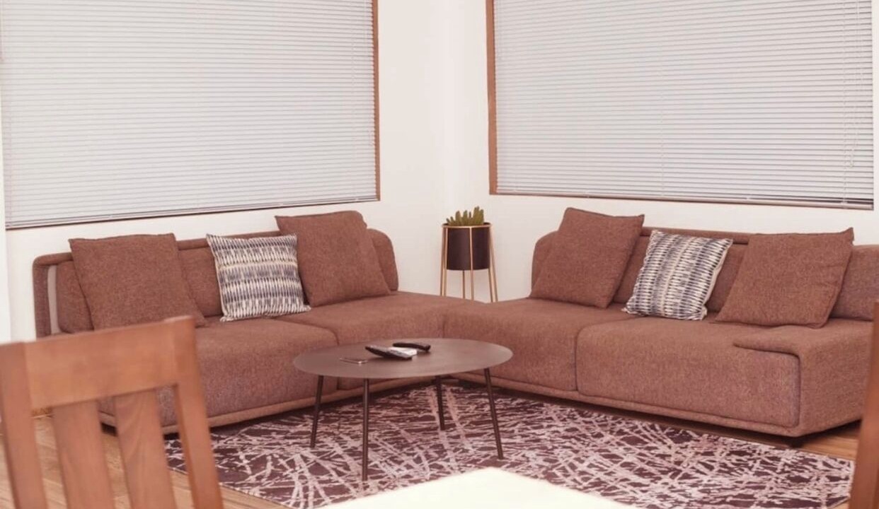 Photo of Livingroom in Cantonments