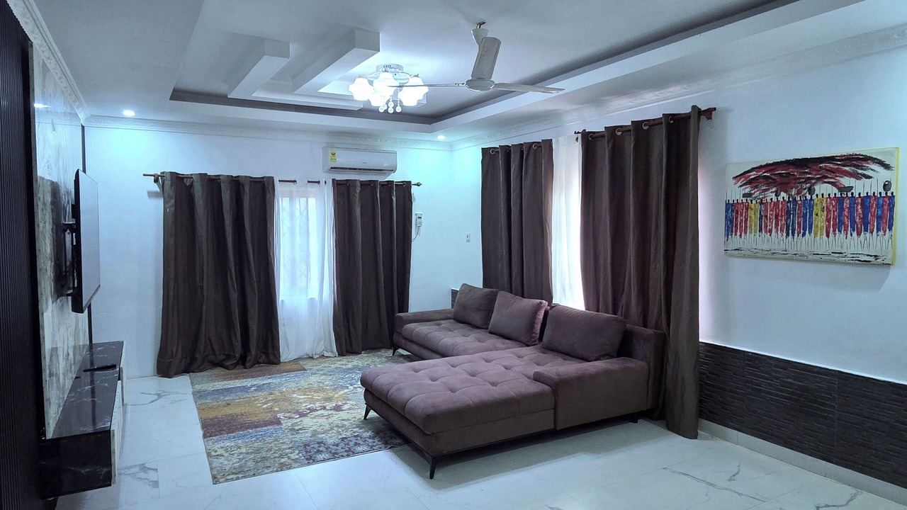 Photo of Livingroom in Amrahia