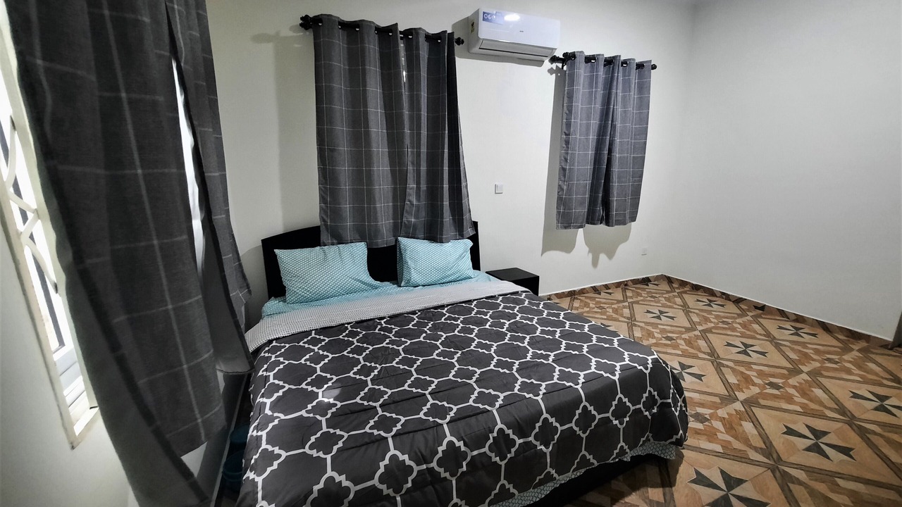 Photo of Bedroom in Osu