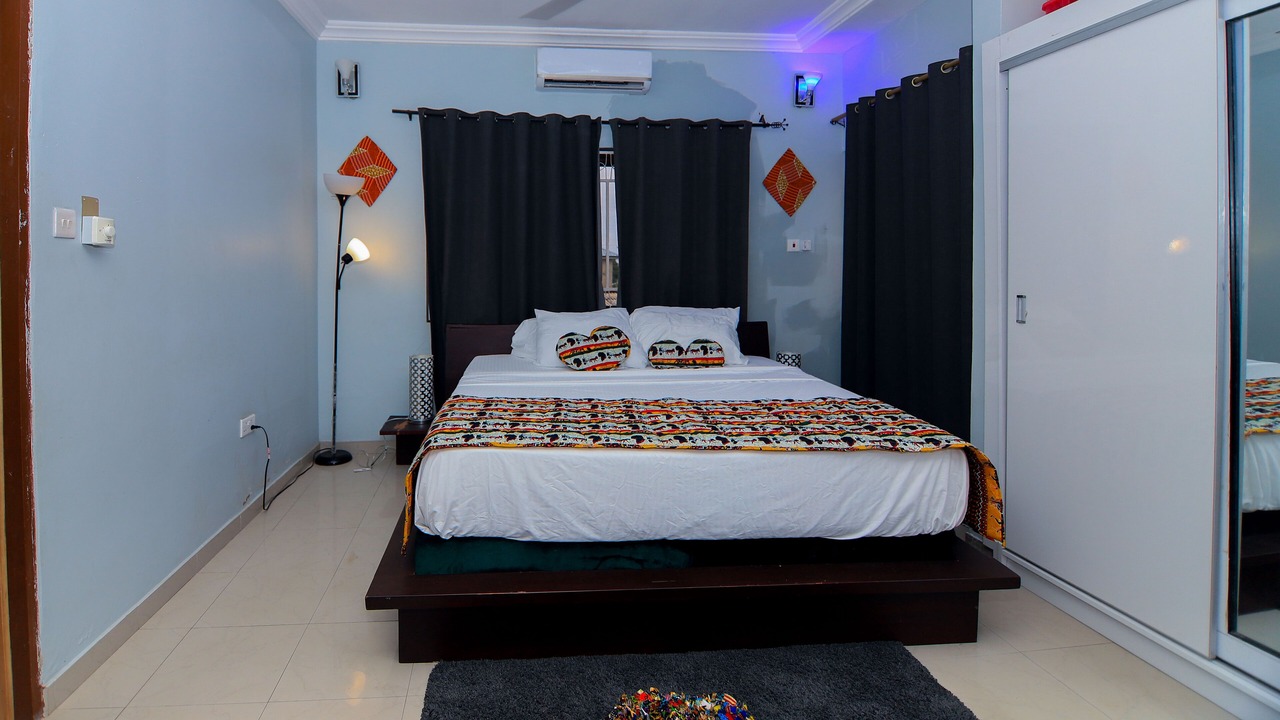 Photo of Bedroom in Agblesia