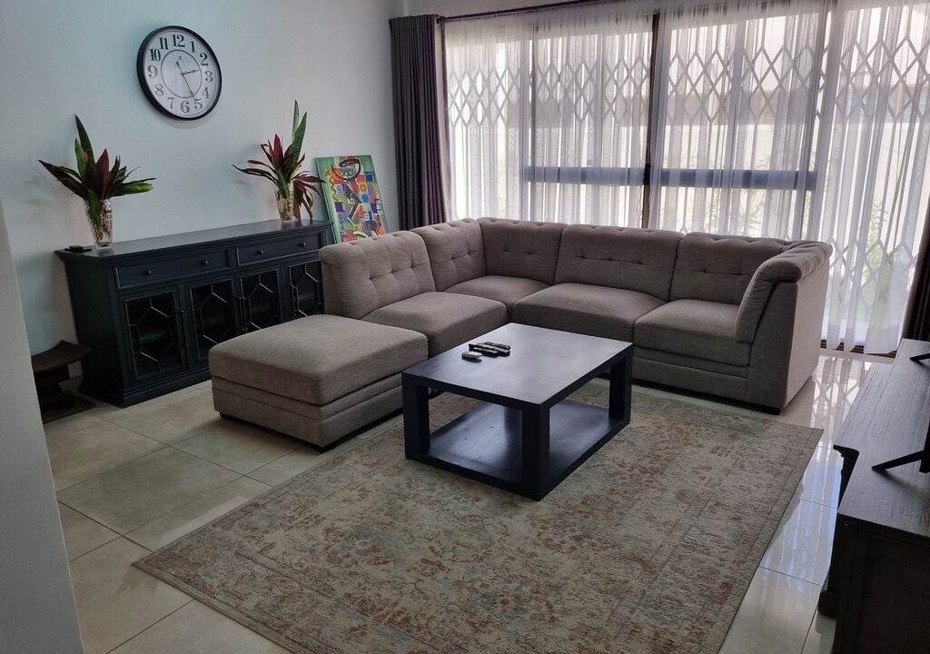 Photo of Livingroom in Teshie