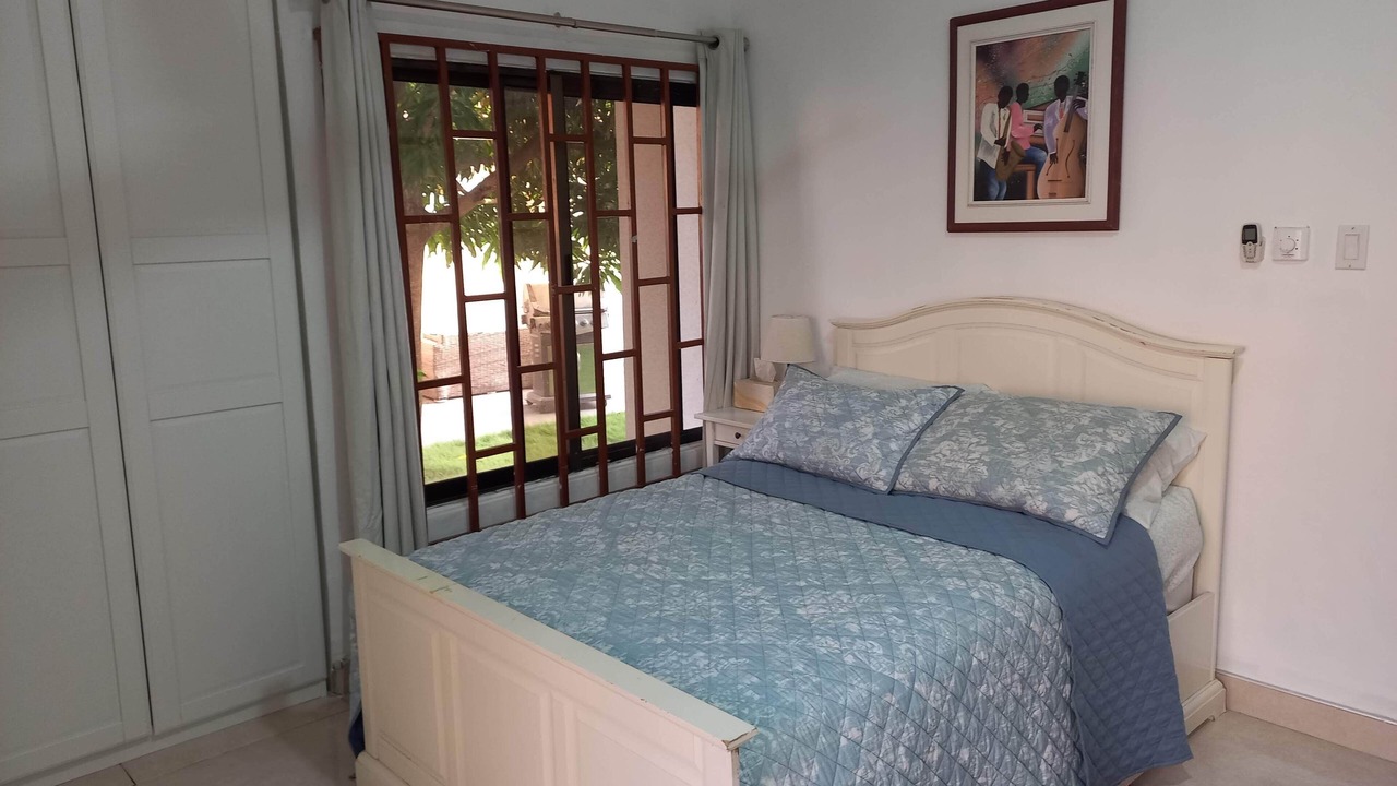 Photo of Bedroom in Teshie