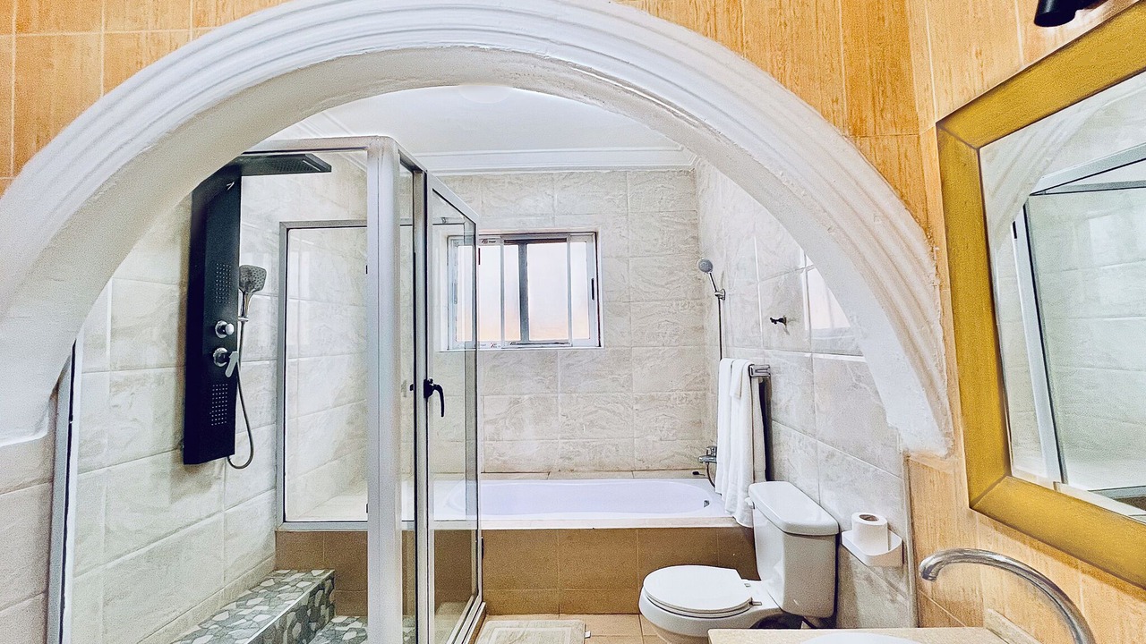 Photo of Bathroom in Prampram