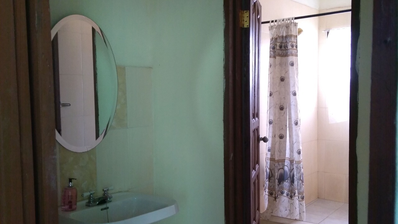 Photo of Bathroom in Pepease