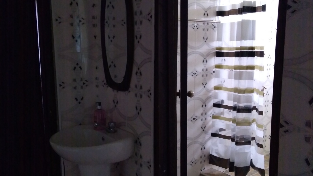 Photo of Bathroom in Pepease