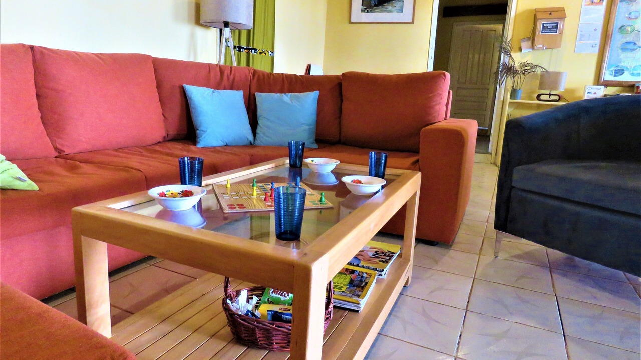 Photo of Livingroom in Ampenyi