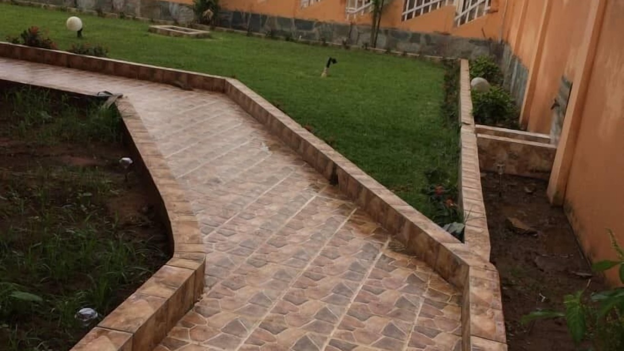 Photo of Outdoor in Kwabenyan