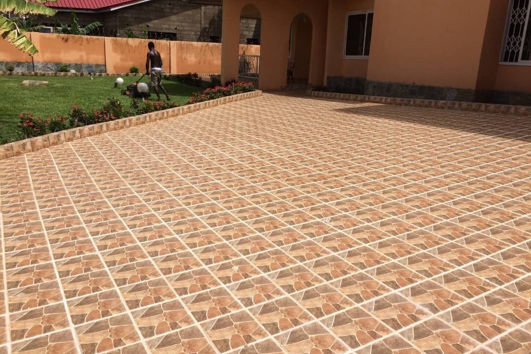 Photo of Outdoor in Kwabenyan
