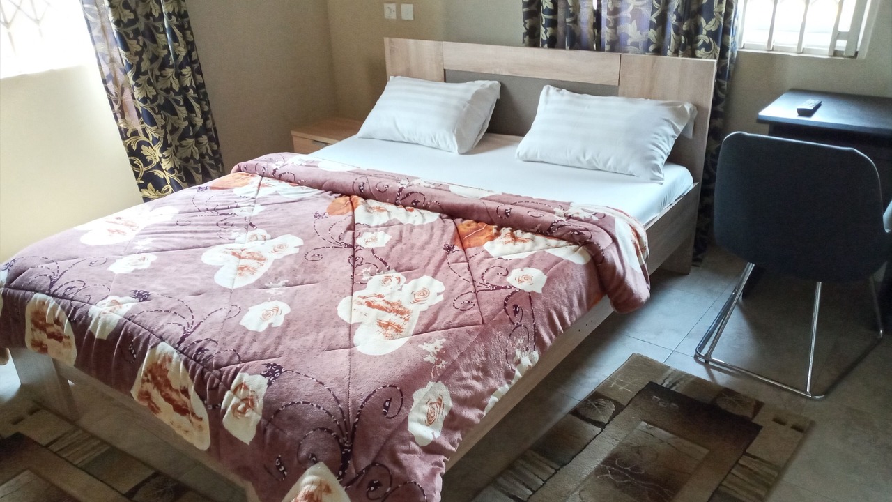 Photo of Bedroom in Tema