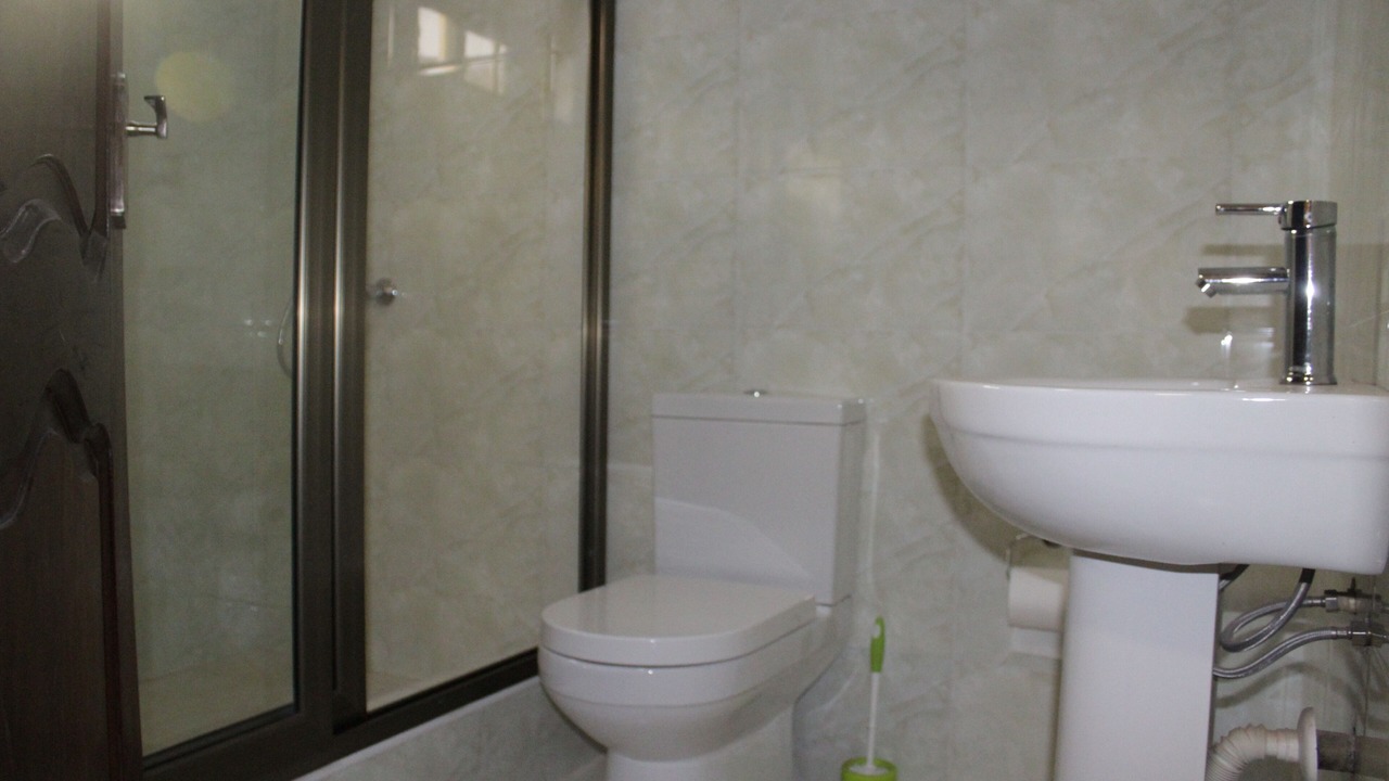 Photo of Bathroom in Adenta