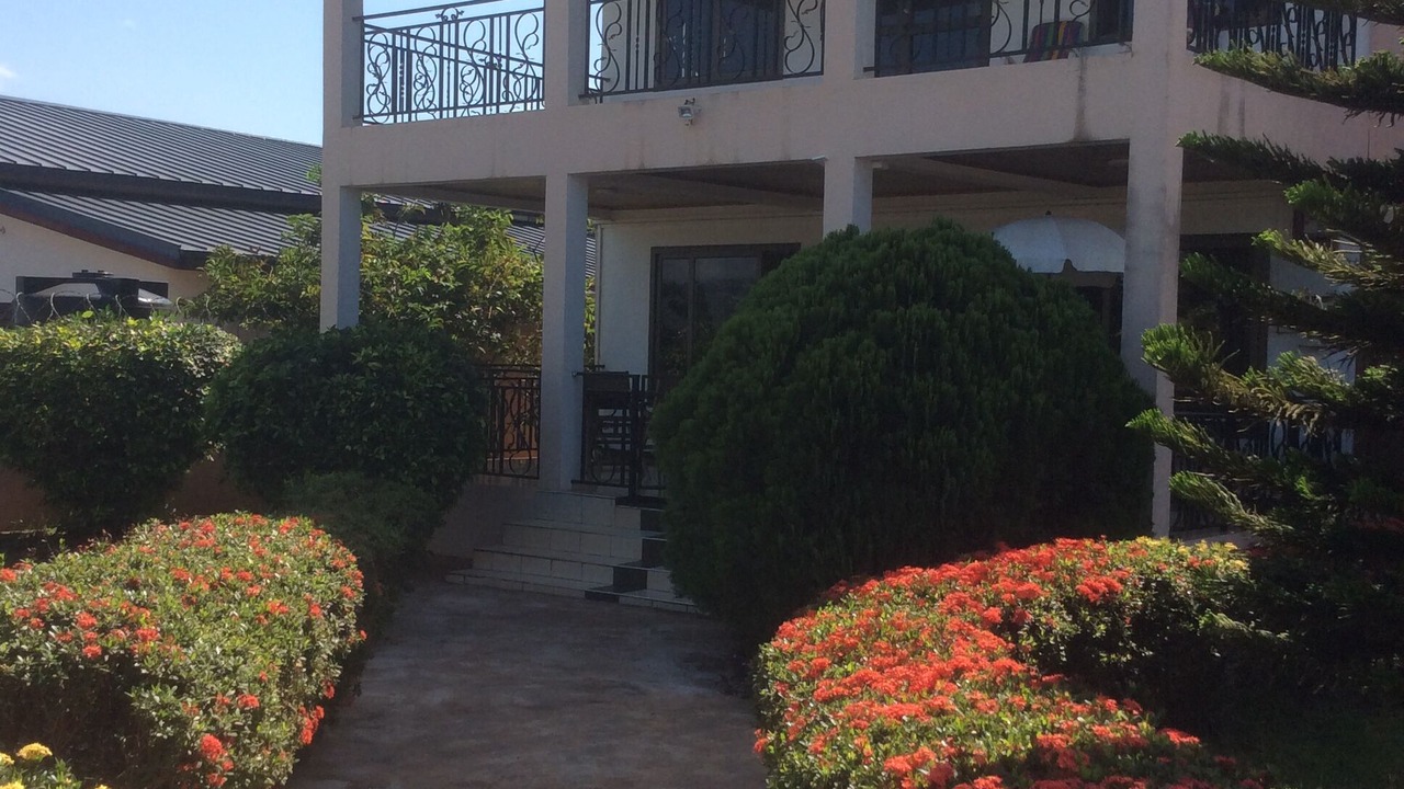 Photo of Outdoor in Adenta