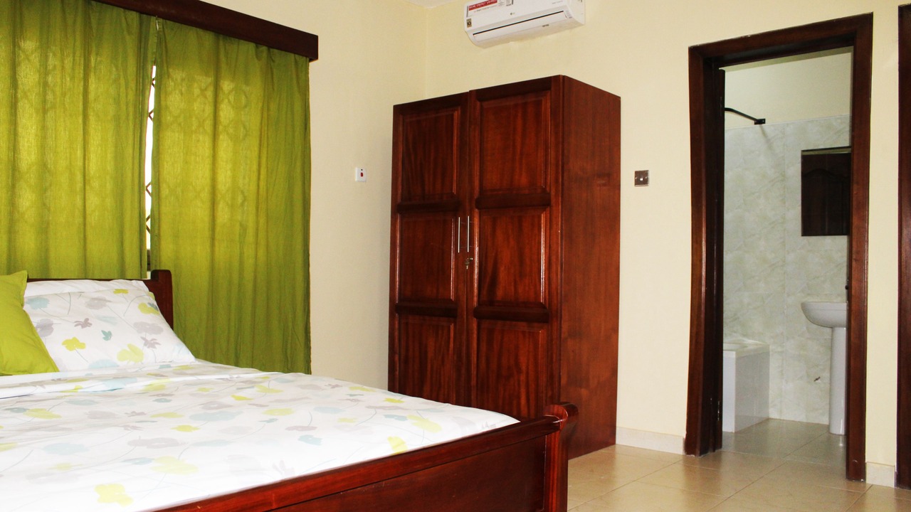 Photo of Bedroom in Adenta