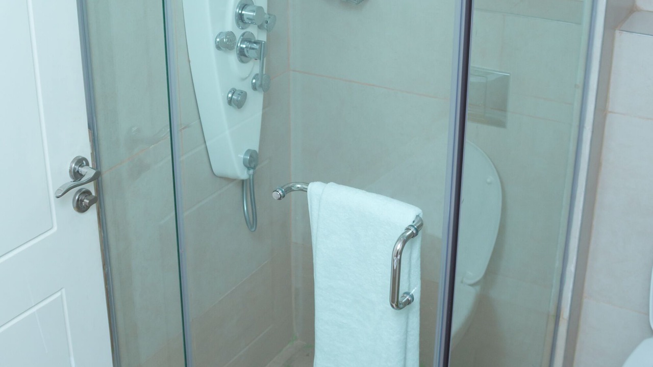 Photo of Bathroom in North Ridge
