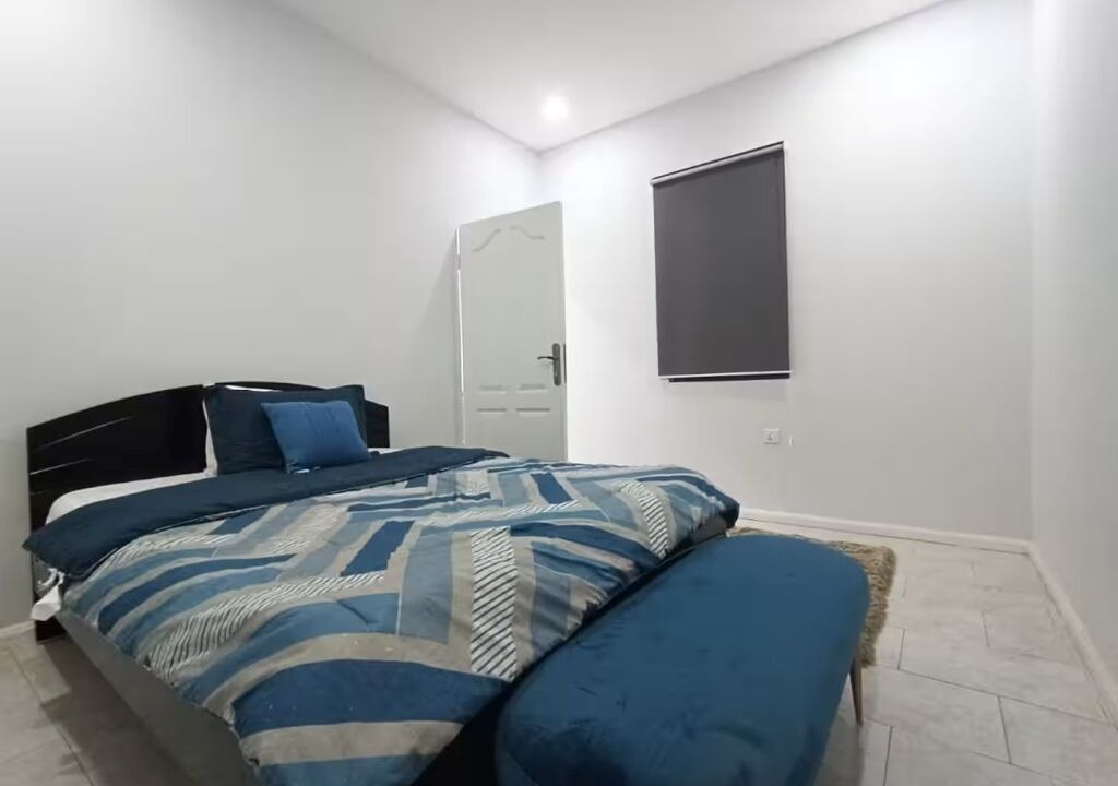 Photo of Bedroom in Madina
