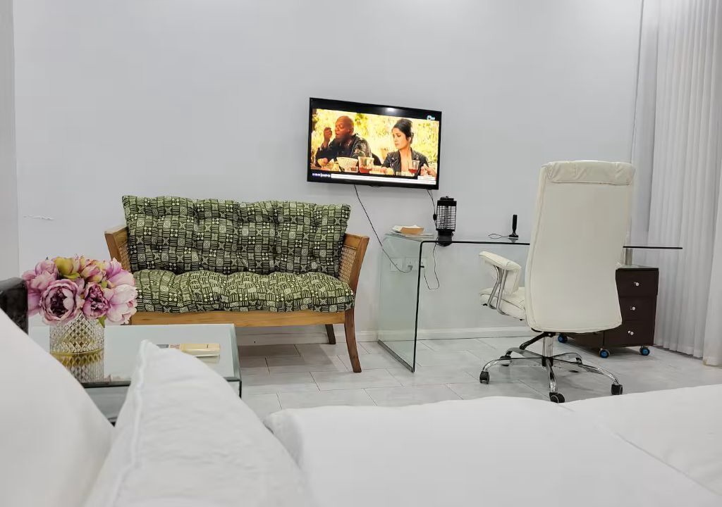Photo of Bedroom in Madina