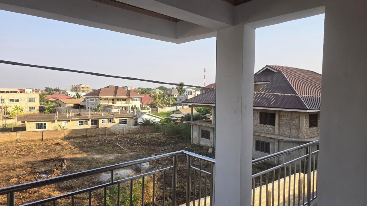 Photo of Outdoor in Adenta